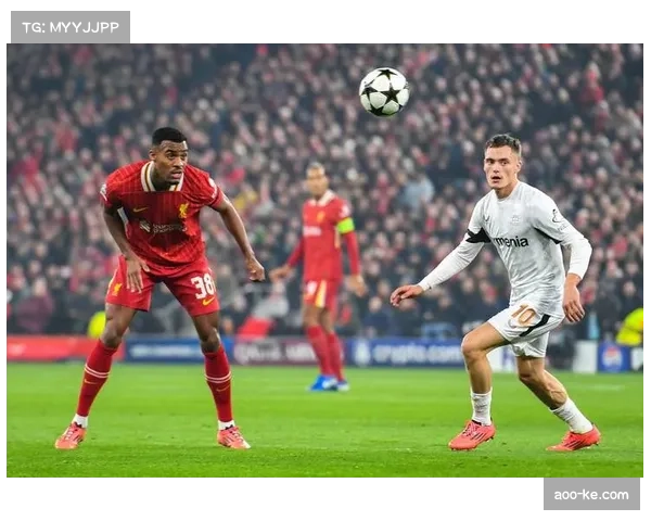 赫拉芬贝赫表现亮眼 埃基蒂克能力持续为球队注入活力